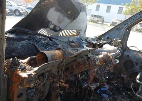 2017 Ram Promaster 2500 High Roof 136 Wb из США, поврежденный, VIN 3C6TRVCG2HE528691